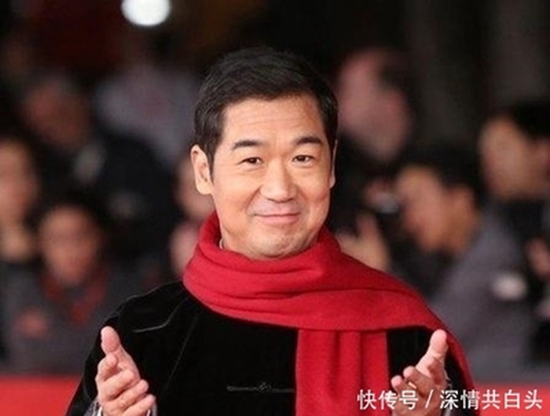 张国立